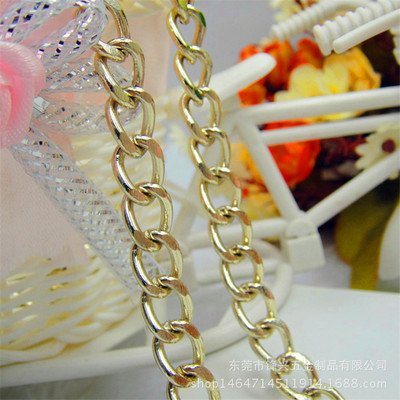 金属乐动网站-乐动（中国）
铁磨链 浅金色电镀箱包乐动网站-乐动（中国）
 